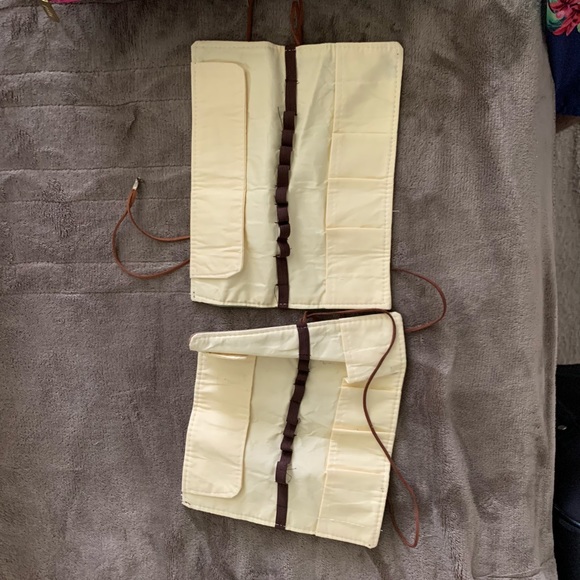 Pen holder - Picture 2 of 4